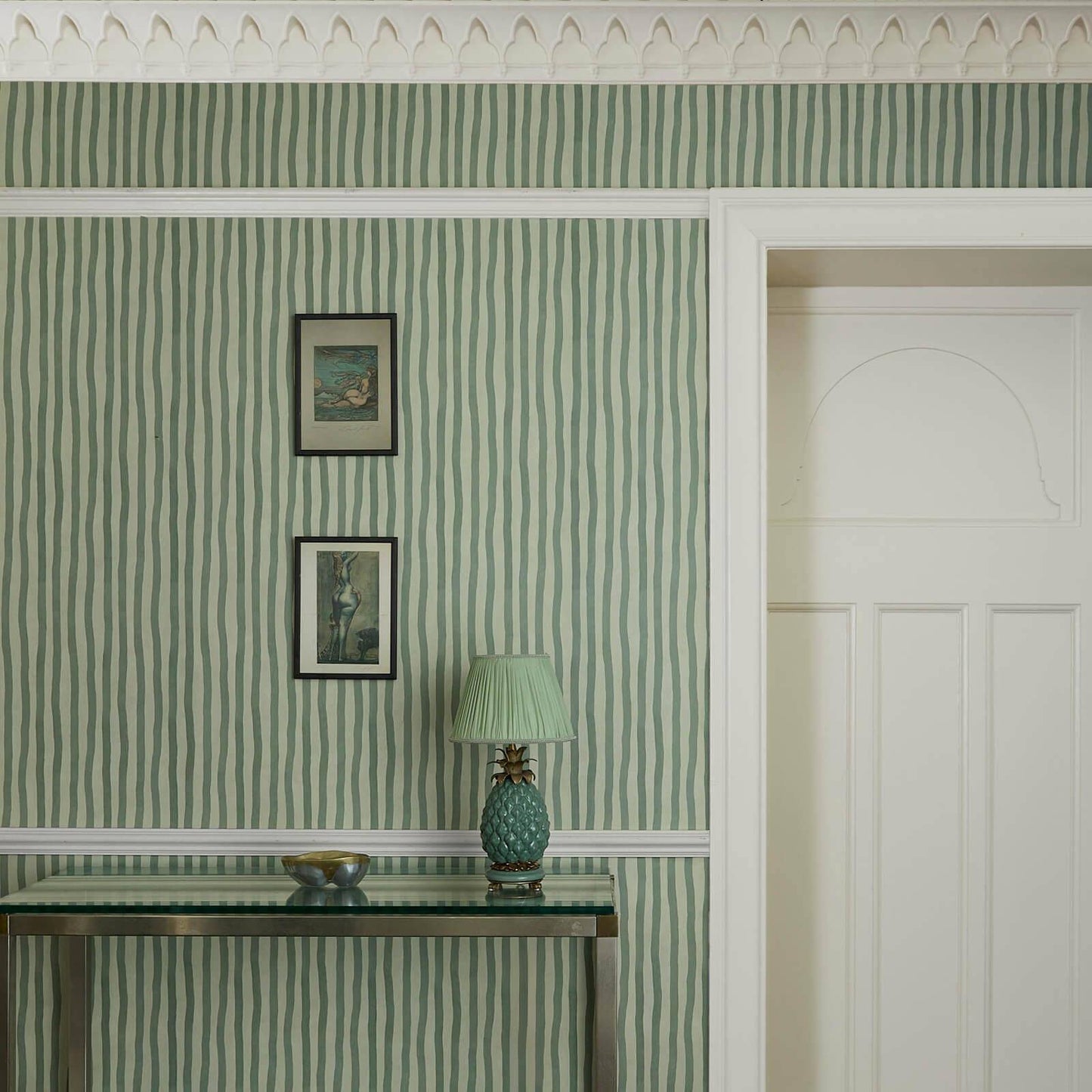 Artist's Stripe Wallpaper