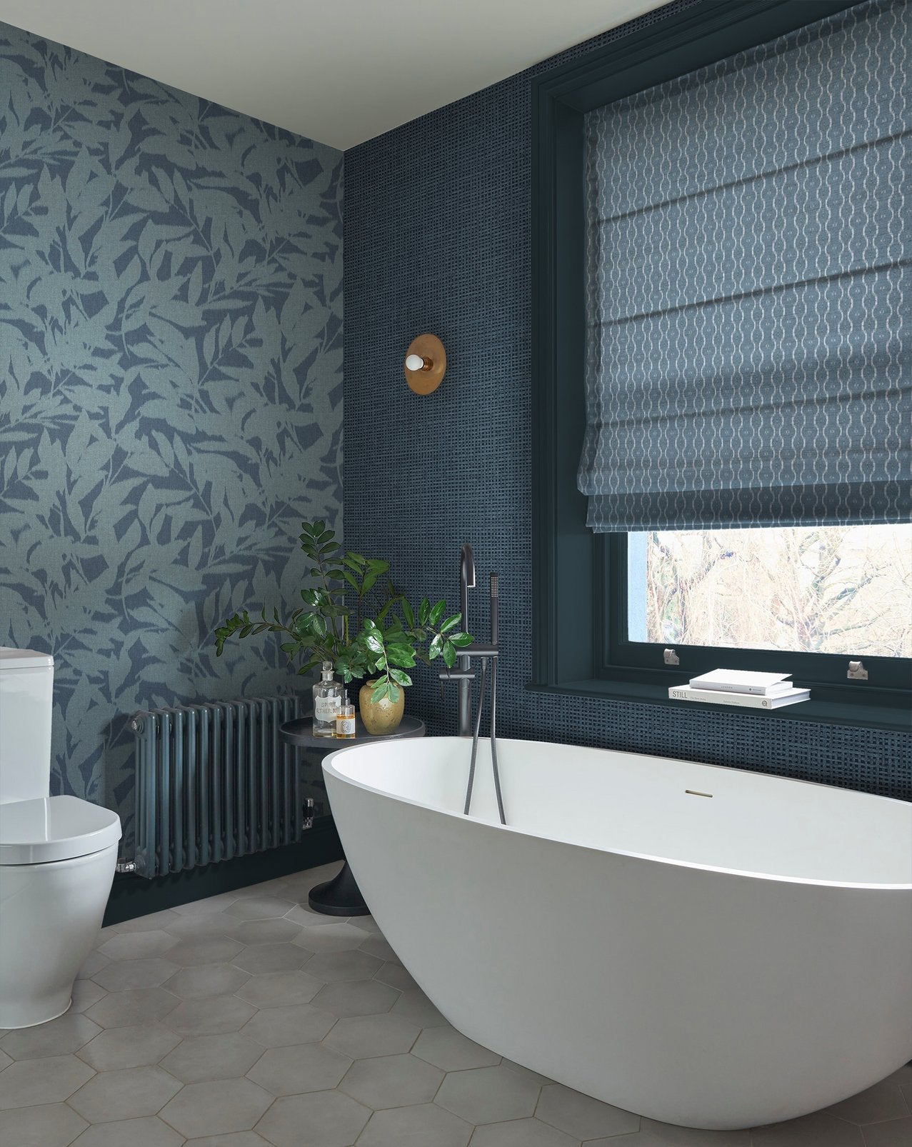 124096 - Rustic Weft Wallpaper - Tiamat - Graham & Brown