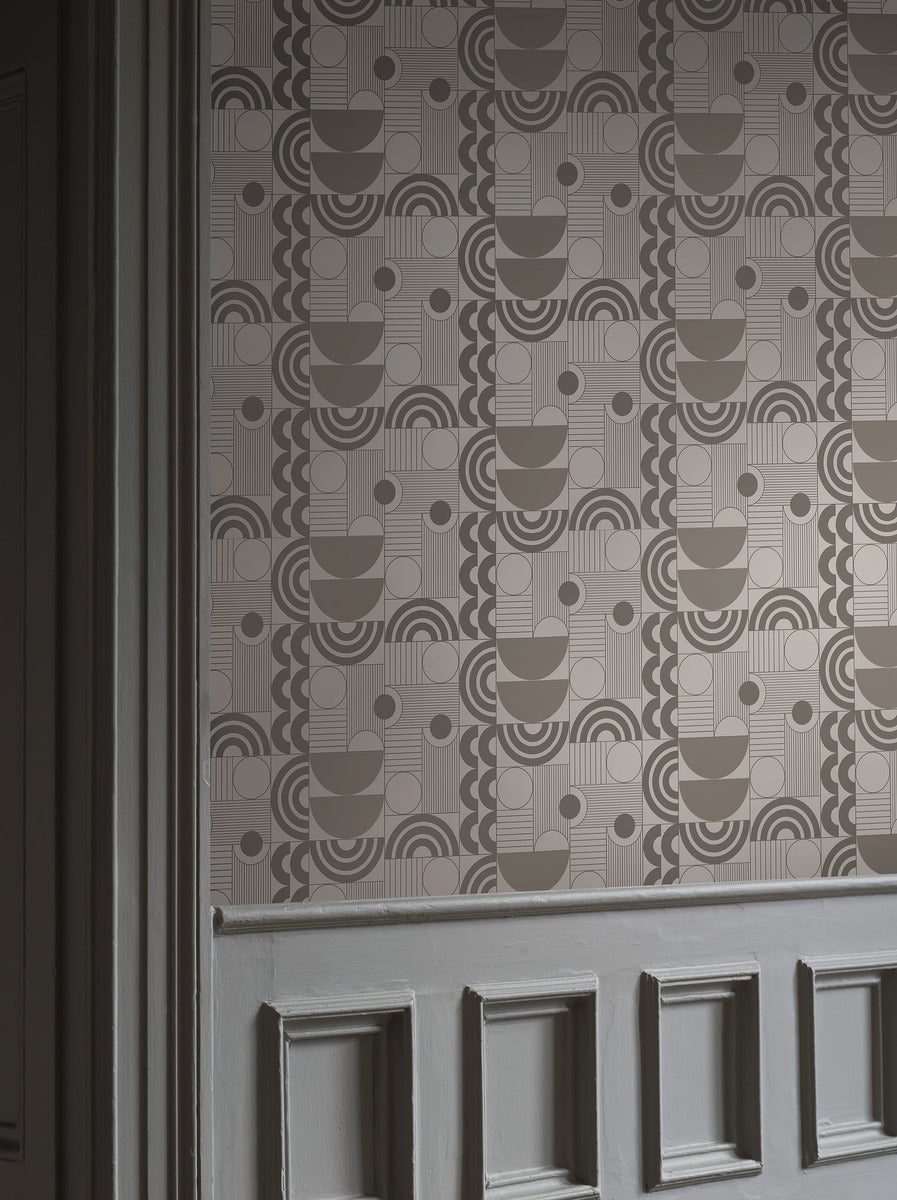 Cosmopolitan Wallpaper - Gray - Borastapeter