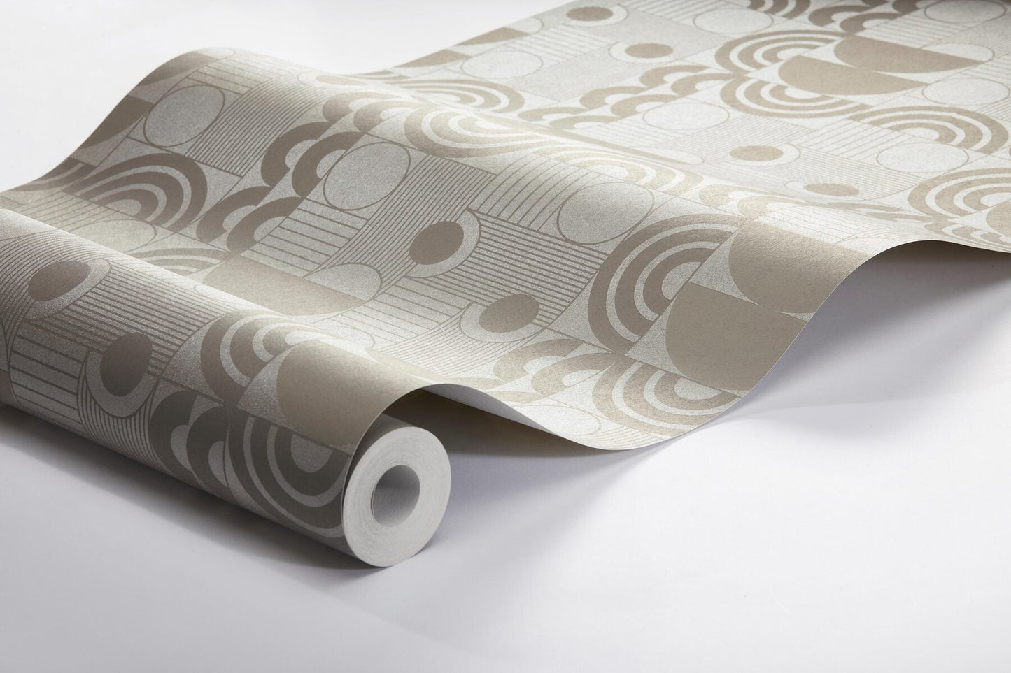 Cosmopolitan Wallpaper - Gray - Borastapeter