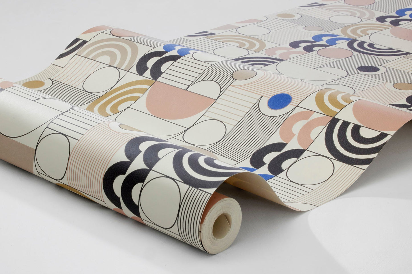 Cosmopolitan Wallpaper - Cream - Borastapeter