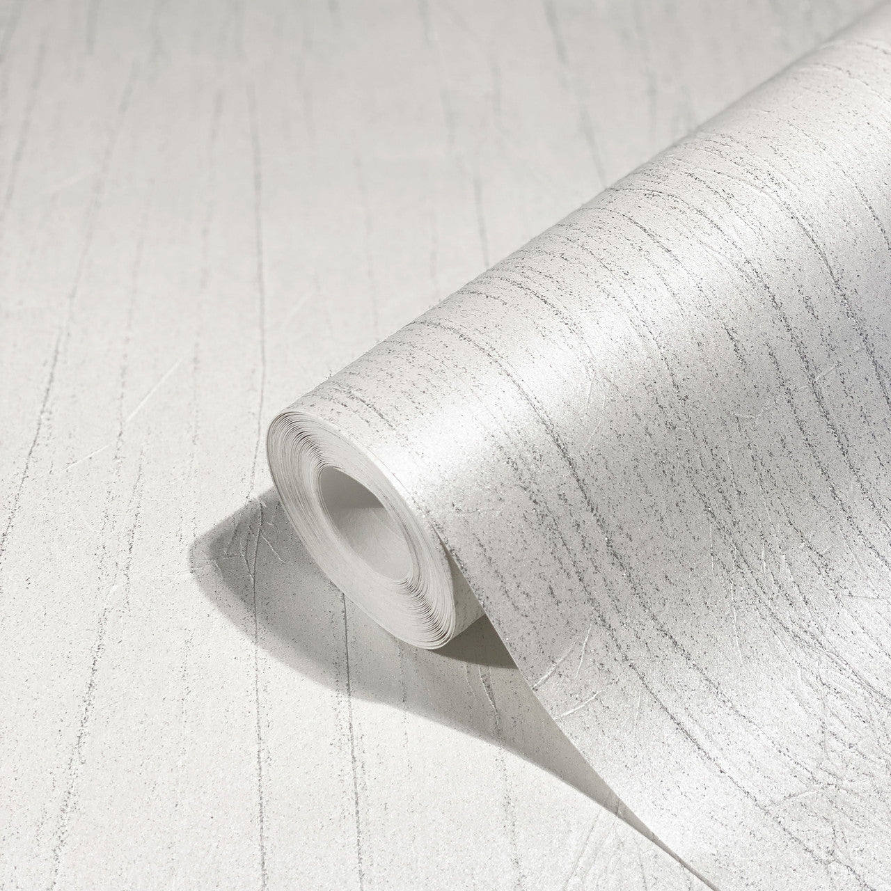 Crushed Natural Opulence White Wallpaper - Galerie