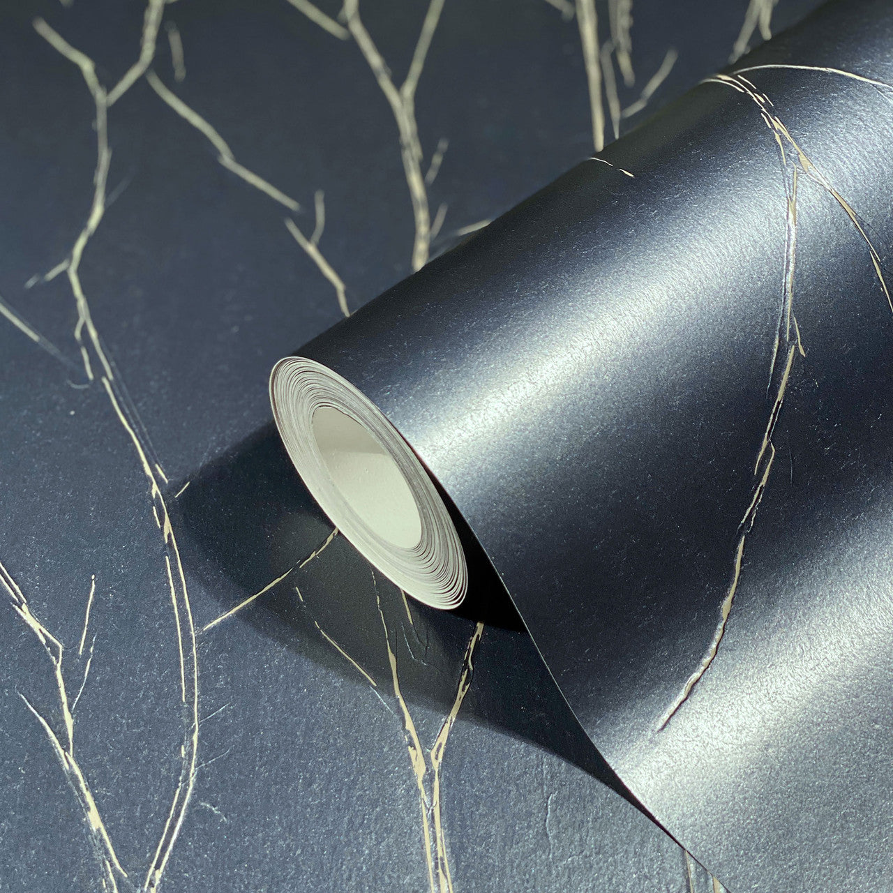 Crinkle Natural Opulence Blue Gold Wallpaper - Galerie