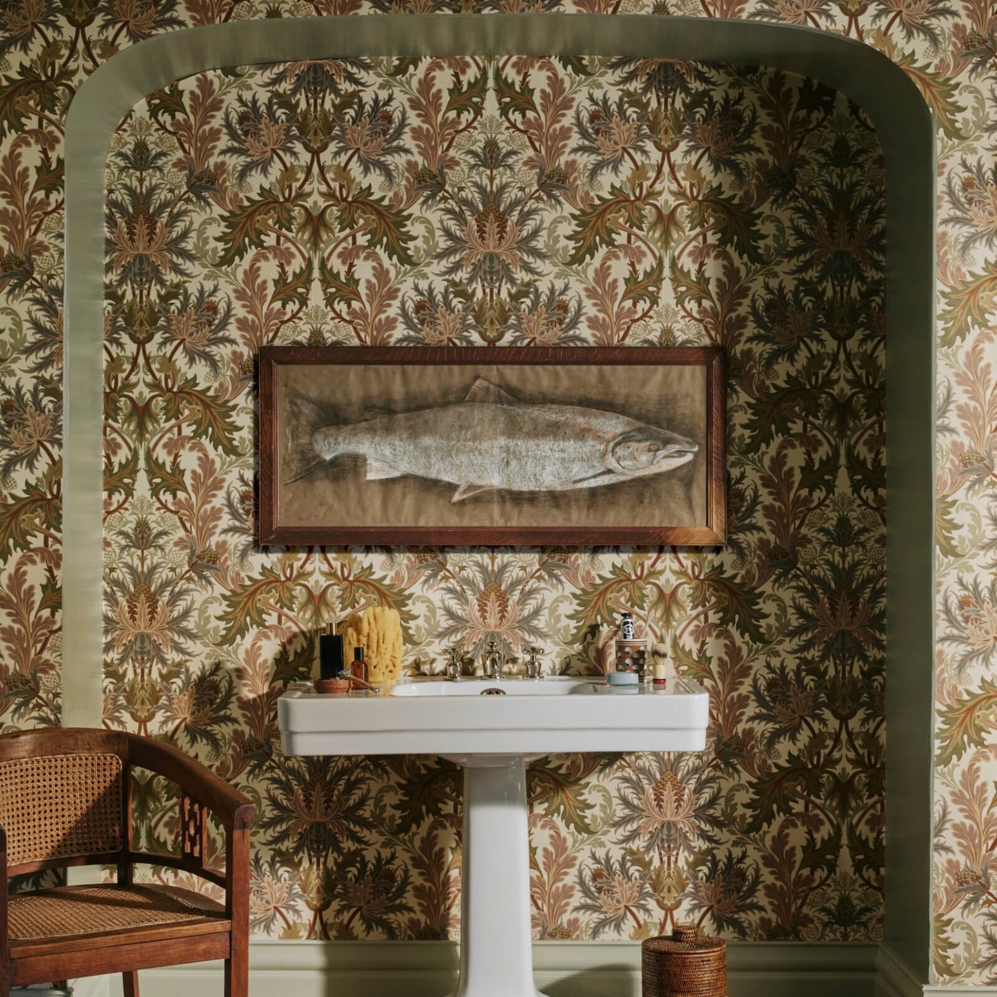 Aquifolia Wallpaper - Ecru - House of Hackney