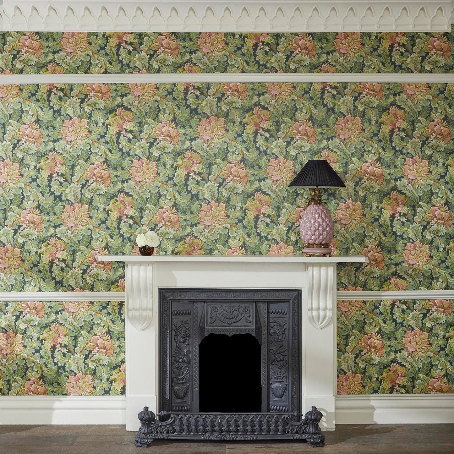 Bathsheba Wallpaper - Verde - House of Hackney
