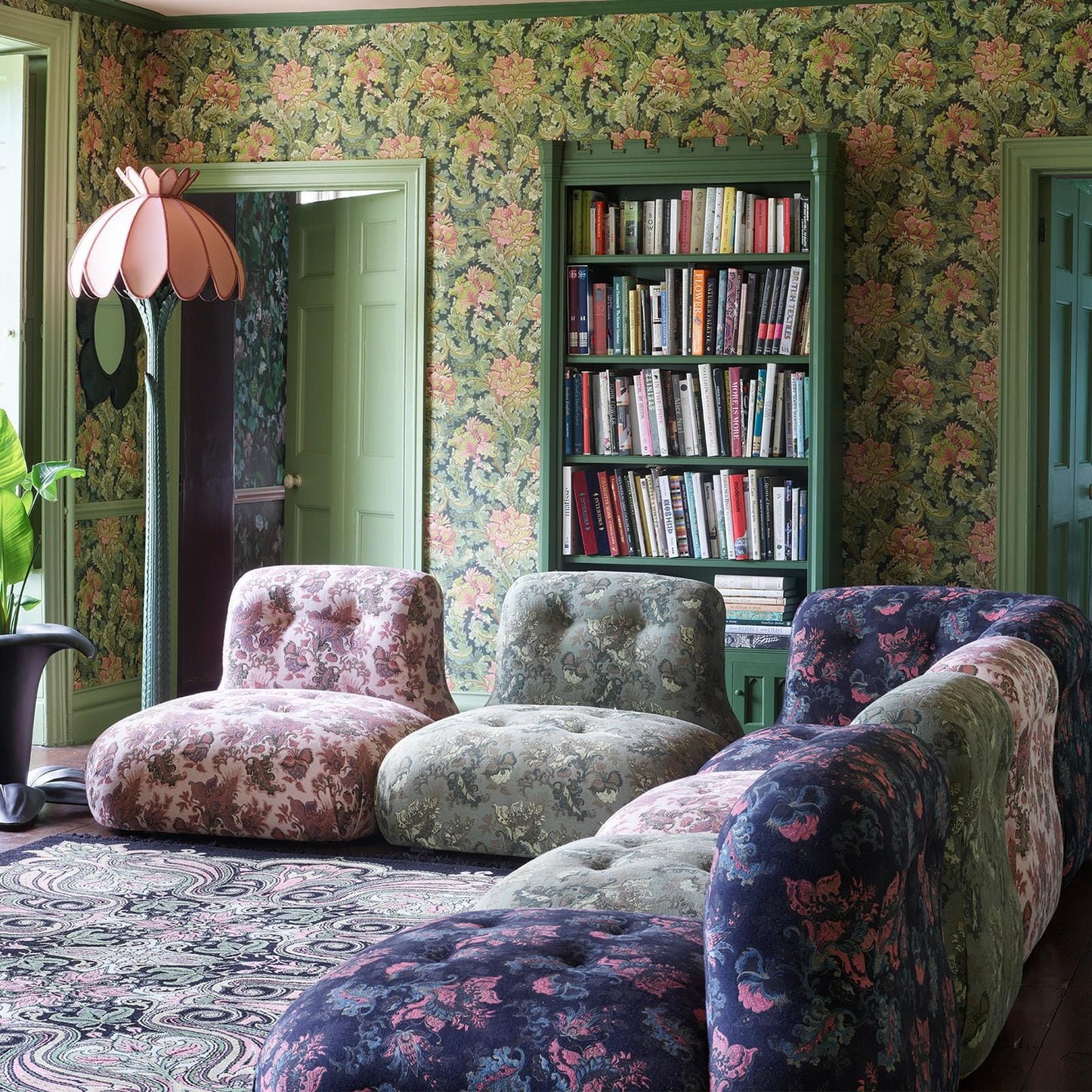 Bathsheba Wallpaper - Verde - House of Hackney