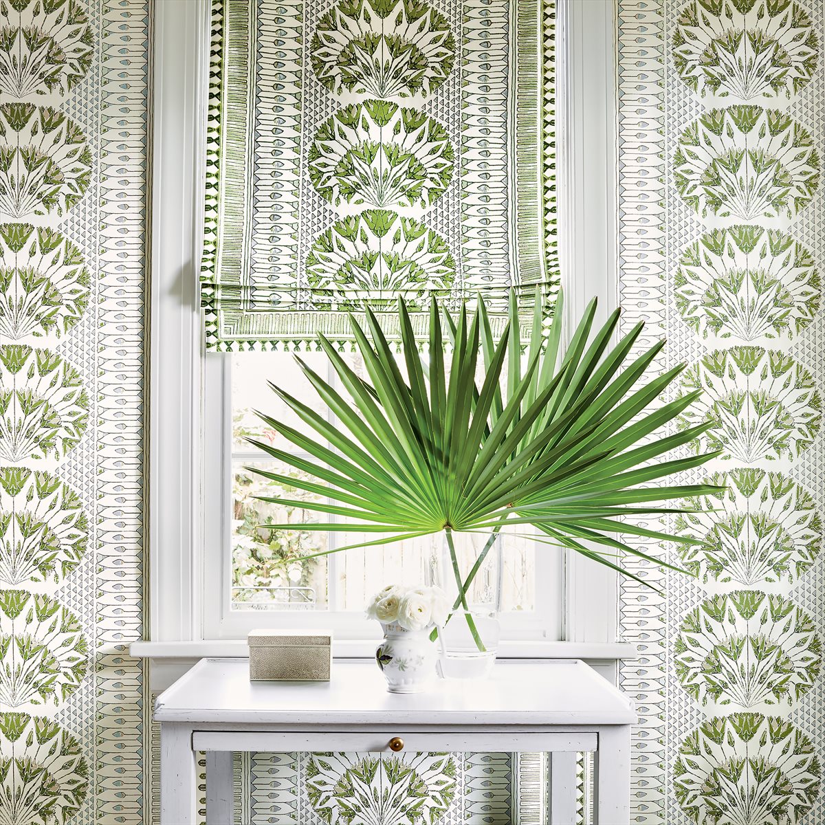 Cairo Wallpaper - Green and White - AT9623 - Anna French