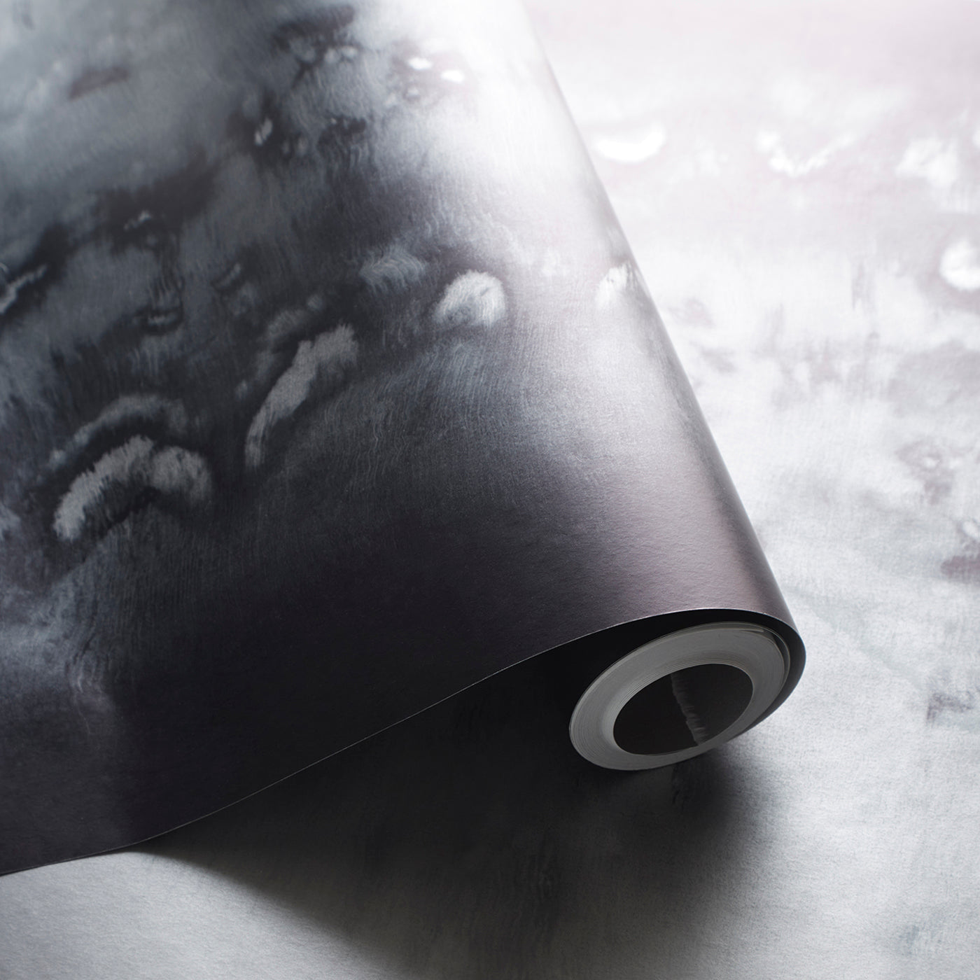 Disperse Wallpaper - Silver - Clarke & Clarke