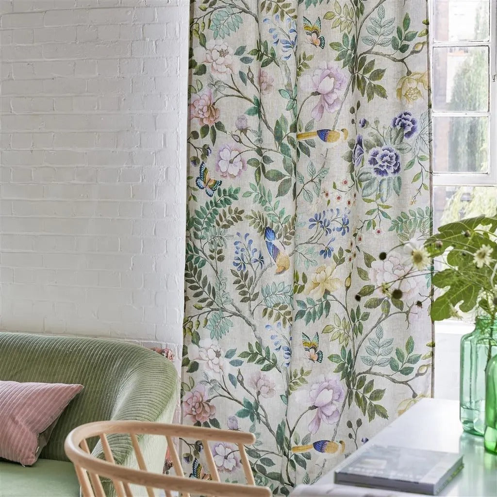 Porcelaine De Chine Cameo Room Fabric