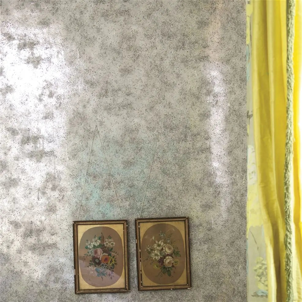 Florentine Wallpaper - Silver - P594/01 - Designers Guild