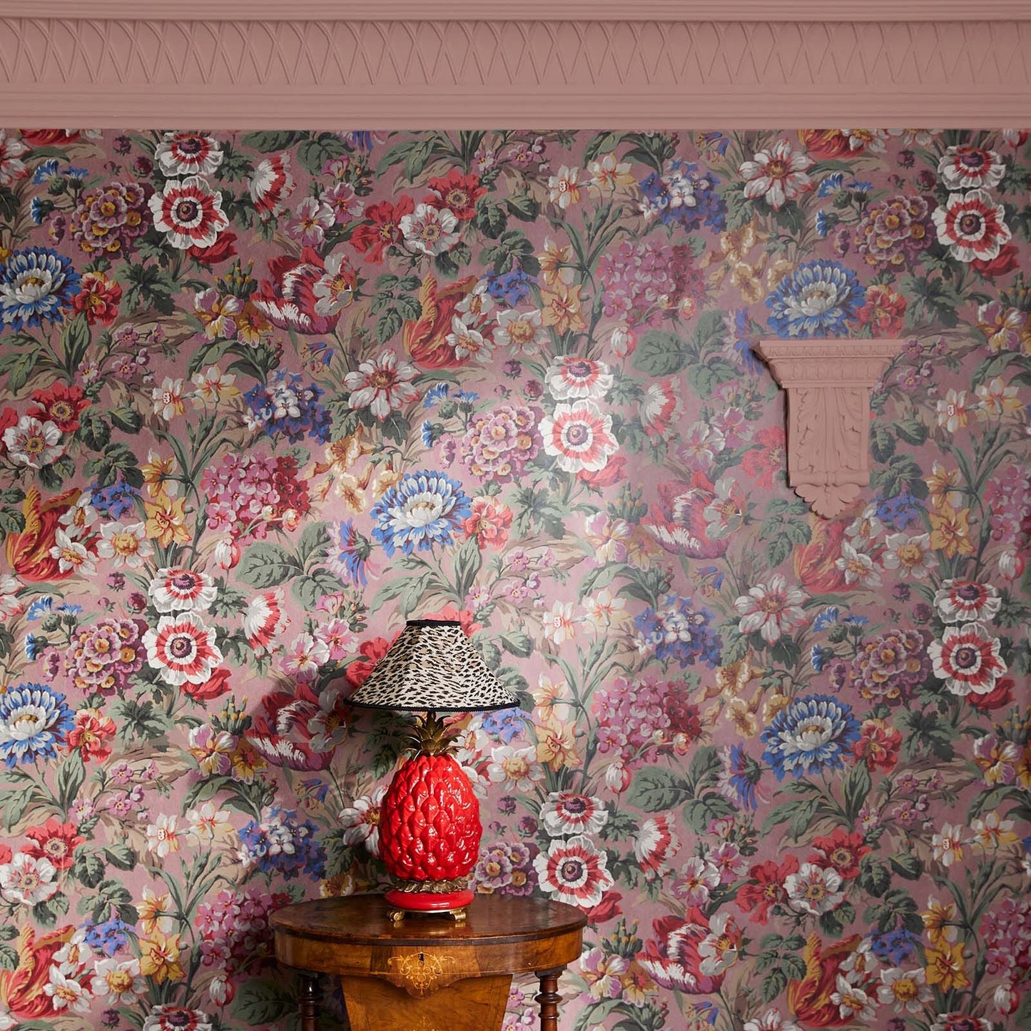 Florescence Wallpaper - Hosta - House of Hackney