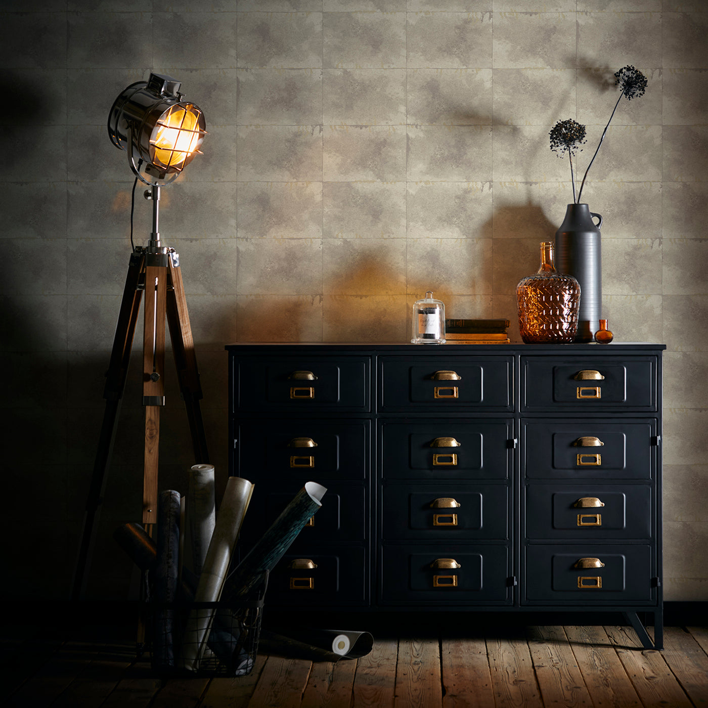 Igneous Wallpaper - Champagne - Clarke & Clarke