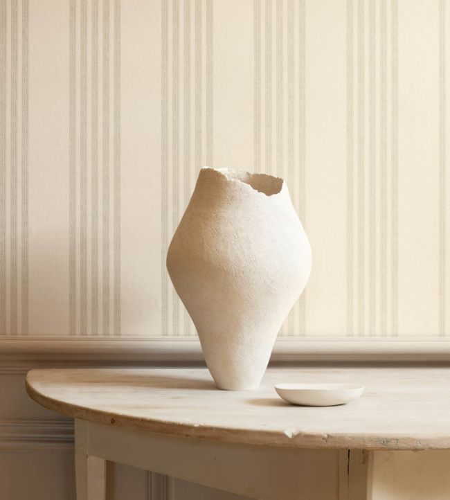 Jude Stripe Wallpaper - Beige - Colefax & Fowler