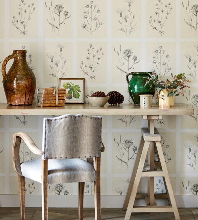 Little Thistles Wallpaper - Ecru - DEBB216511 - Sanderson