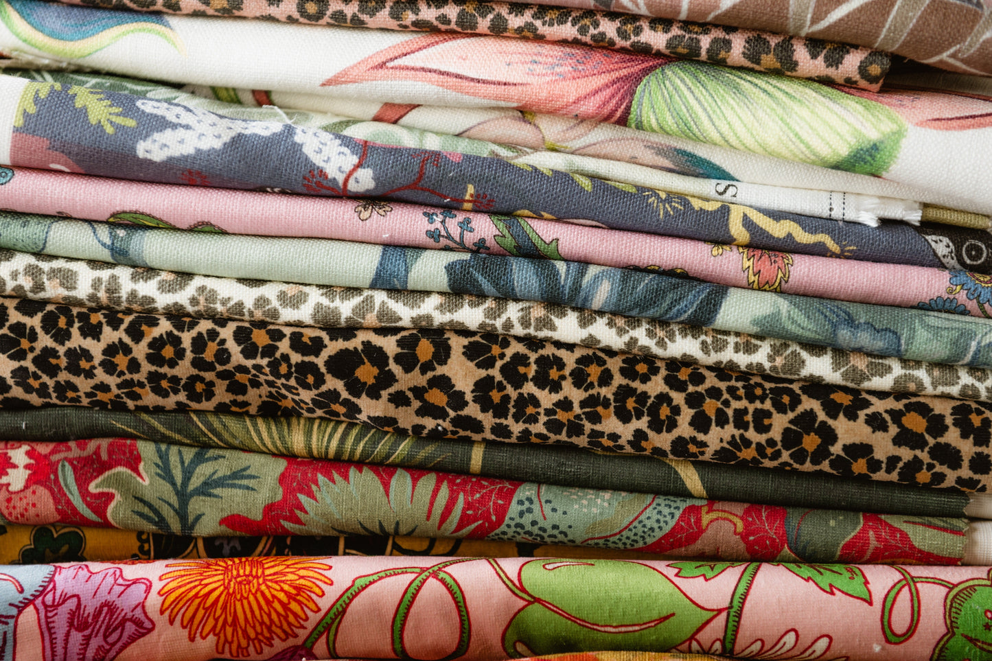 Mahalo Shell Fabric with 100% Linen - Multicolor - Wear The Walls