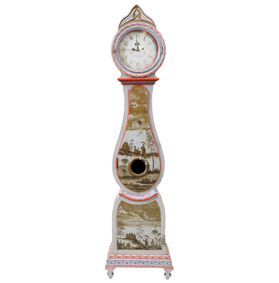 Mora Clock 05