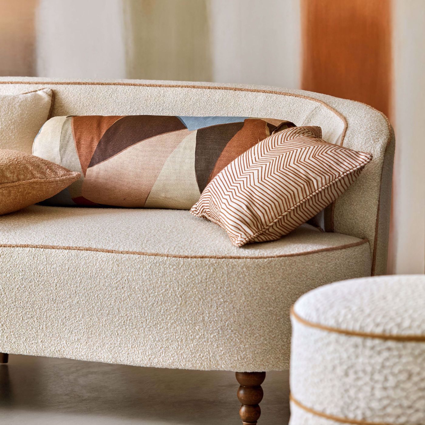 Onburu Wallpaper - Rosewood/Seaglass - HRWO113109 - Harlequin