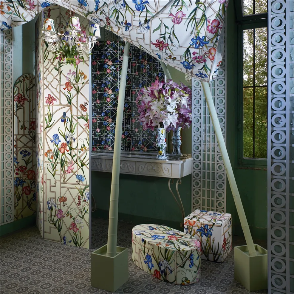 Fretwork Garden Panoramic Citron Wallpaper - Green - Christian Lacroix