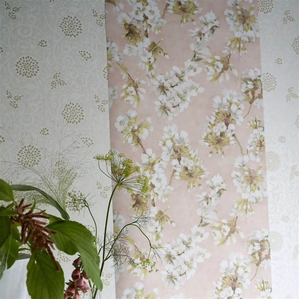 Shaqui Pearl Room Wallpaper