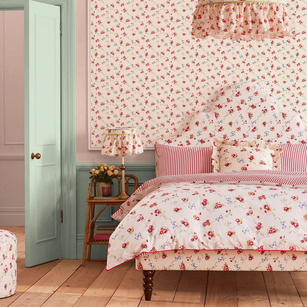 Rose & Bows Wallpaper - Cream - 125511 - Cath Kidston