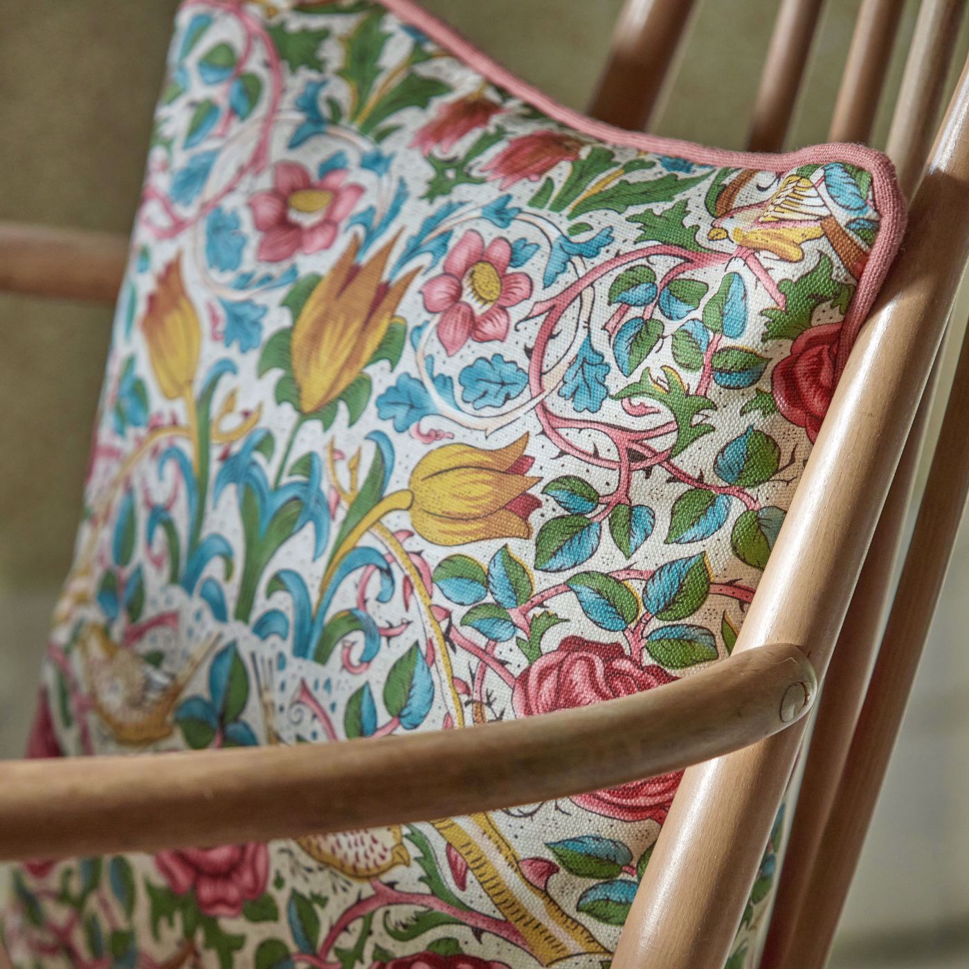 Rose Fabric - Boughs Green/Rose - 227023 - Morris & Co