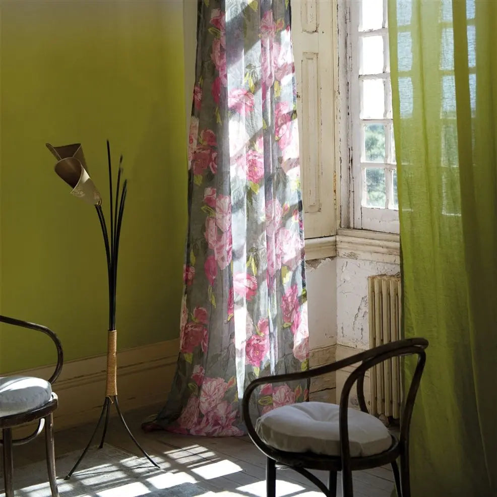 Saraille Wallpaper - Acacia - P600/03 - Designers Guild