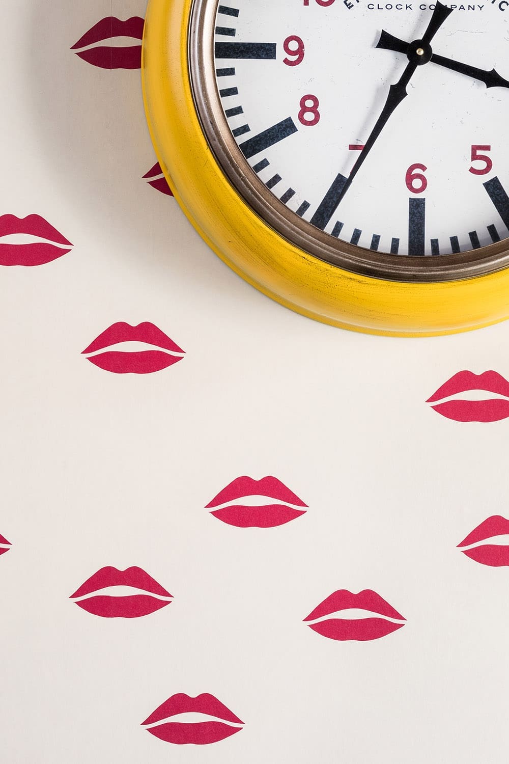 Tabitha Webb Wallpaper - Red on Cream - BG/TW02/01 - Barneby Gates