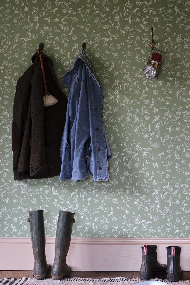 Uppark Wallpaper - Slipper Satin - 590 - Farrow & Ball