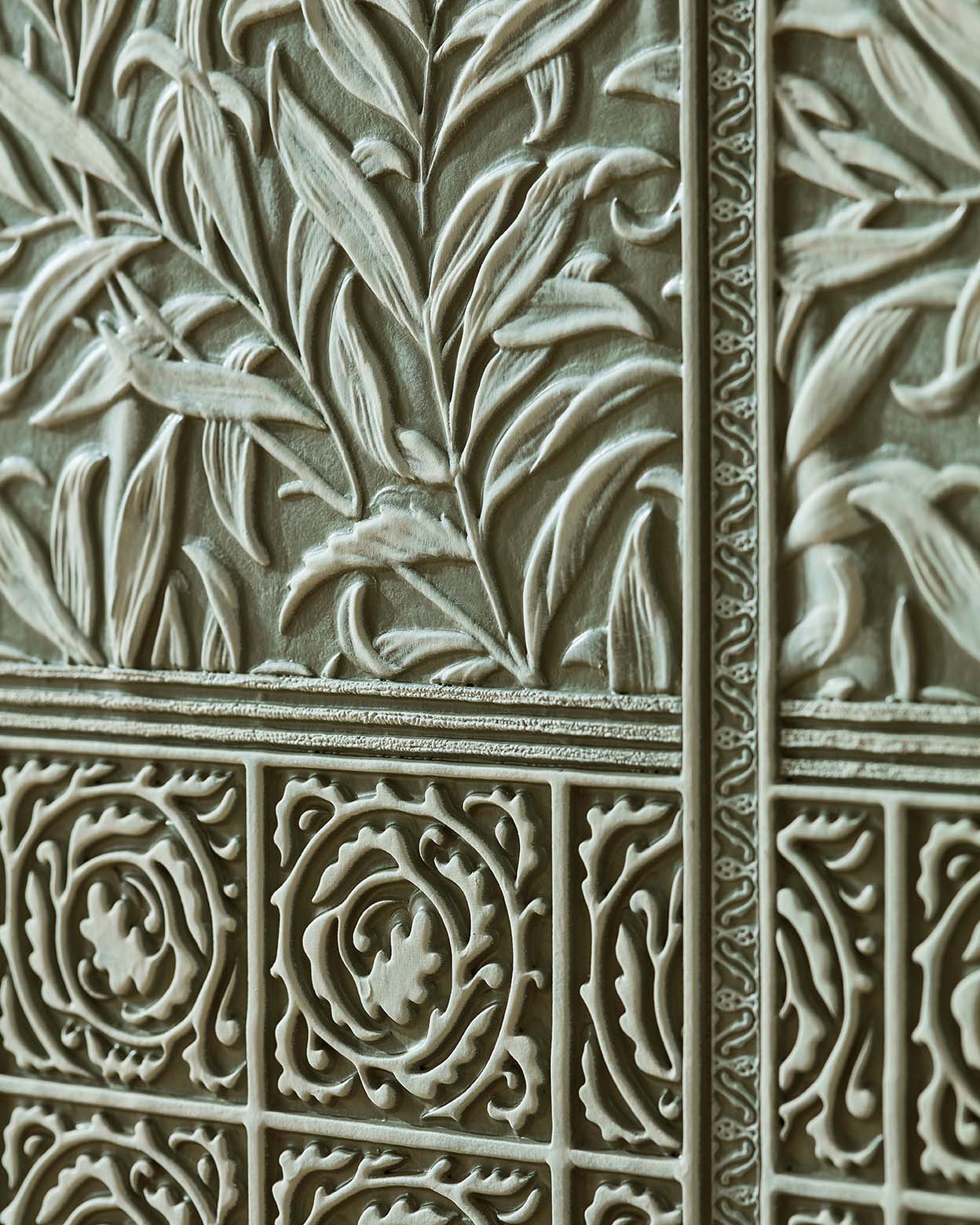 William Morris Willow Boughs Dado Wallpaper - Green - Lincrusta