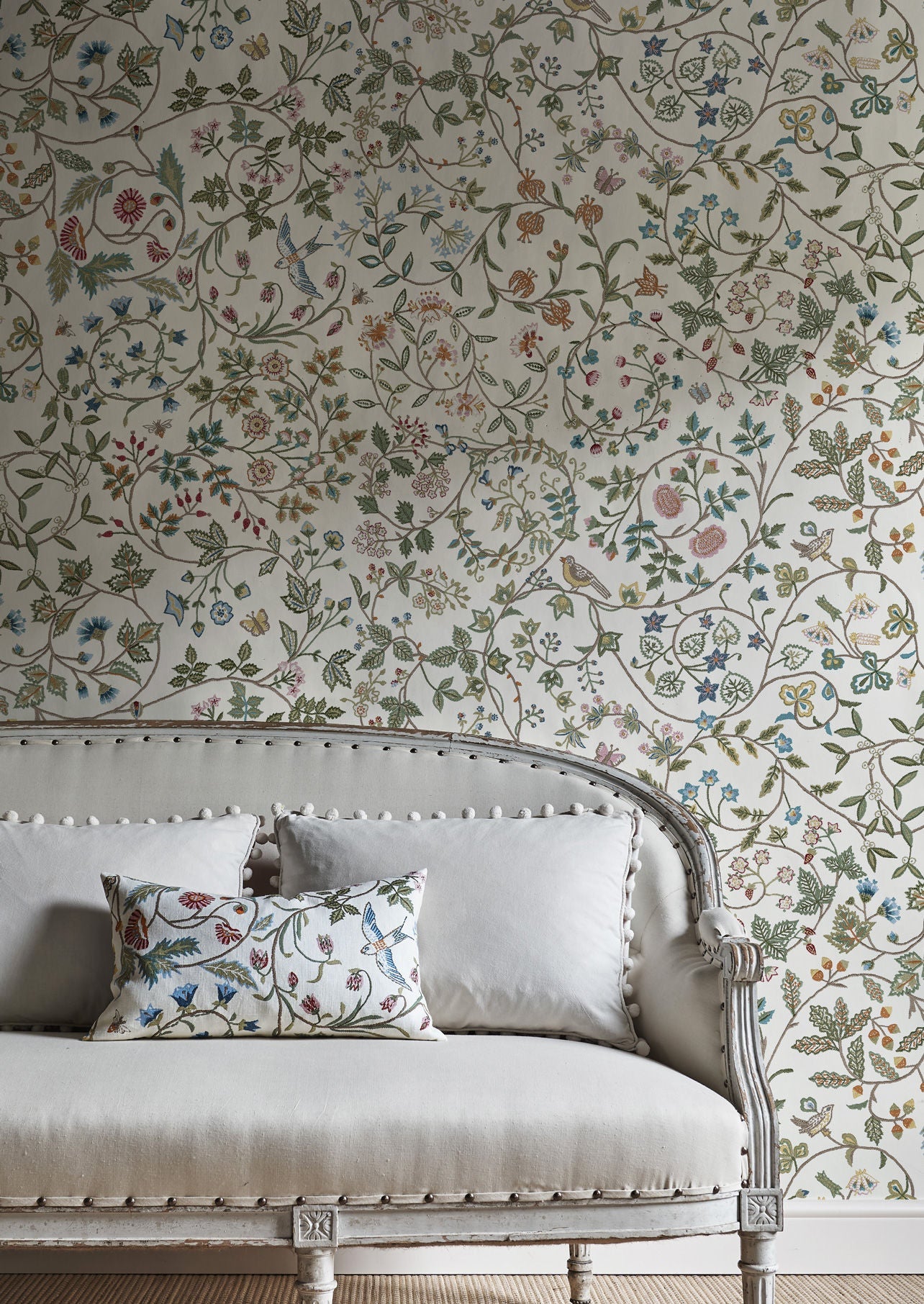 Windrush Wallpaper - White