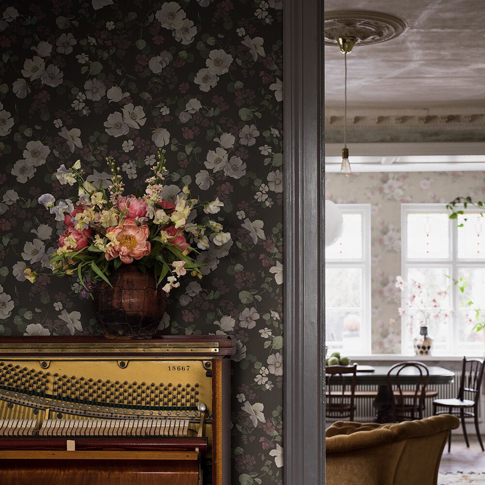 Enchanting Flower Wallpaper - Plum - Boråstapeter - 4280 - Premier Wallcovering