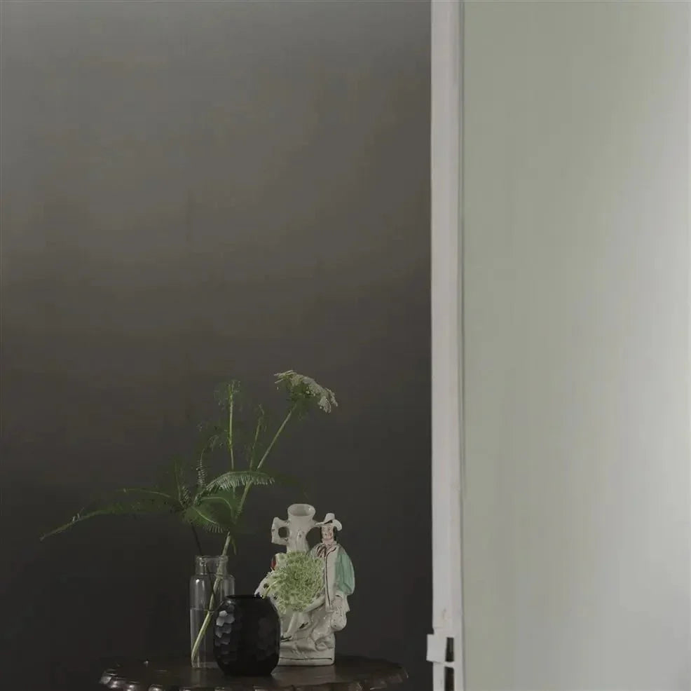 Saraille Wallpaper - Graphite - P600/11 - Designers Guild
