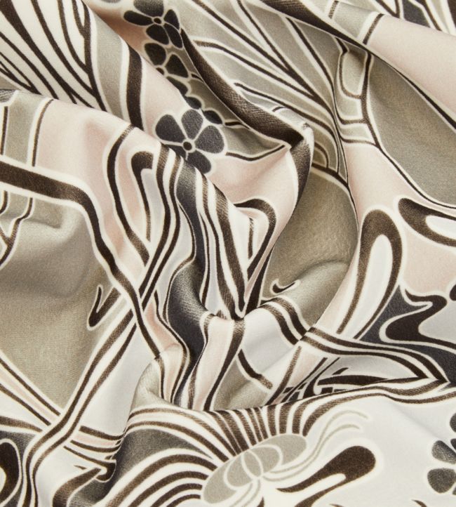 Ianthe Bloom Multi in Cotton Room Velvet Fabric - Gray