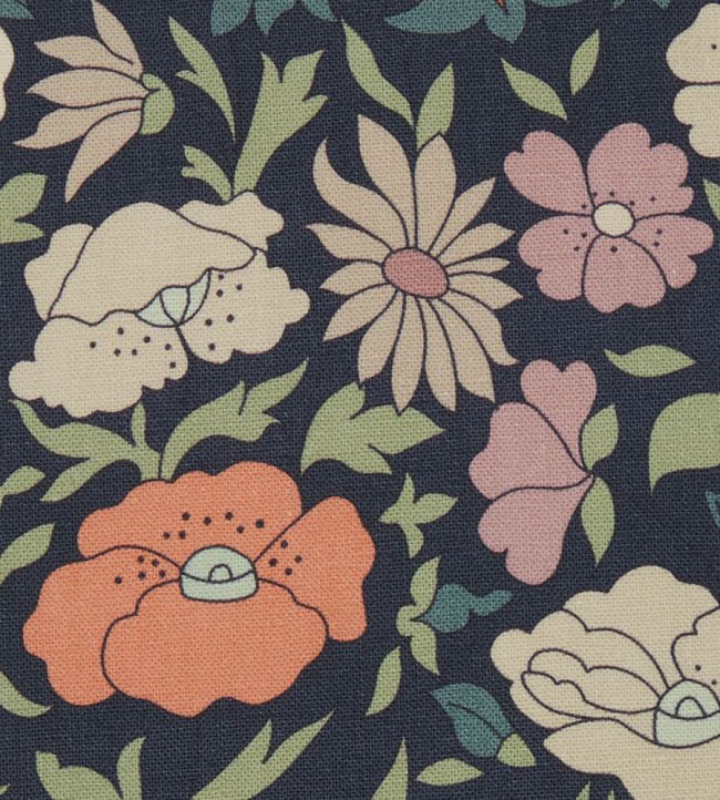 Poppy Meadowfield in Landsdowne Linen Fabric - Multicolor