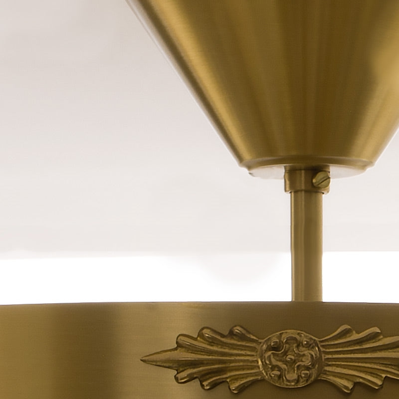 Brass plafond with crystals - brass detail