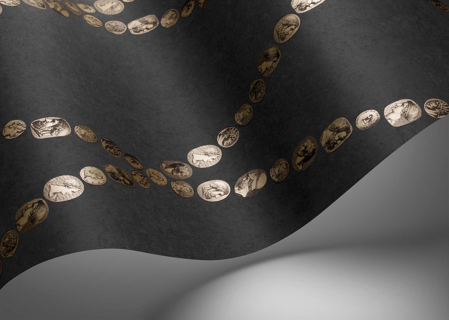 Cammei Wallpaper - Black - Cole & Son