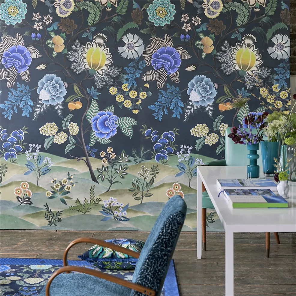 Brocart Decoratif Indigo Room Wallpaper