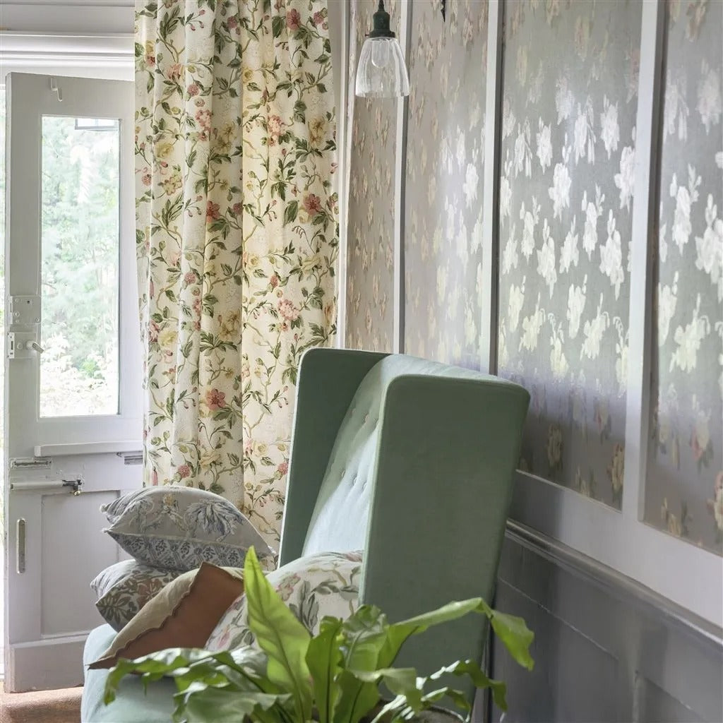 Craven Street Flower Room Wallpaper - Pink