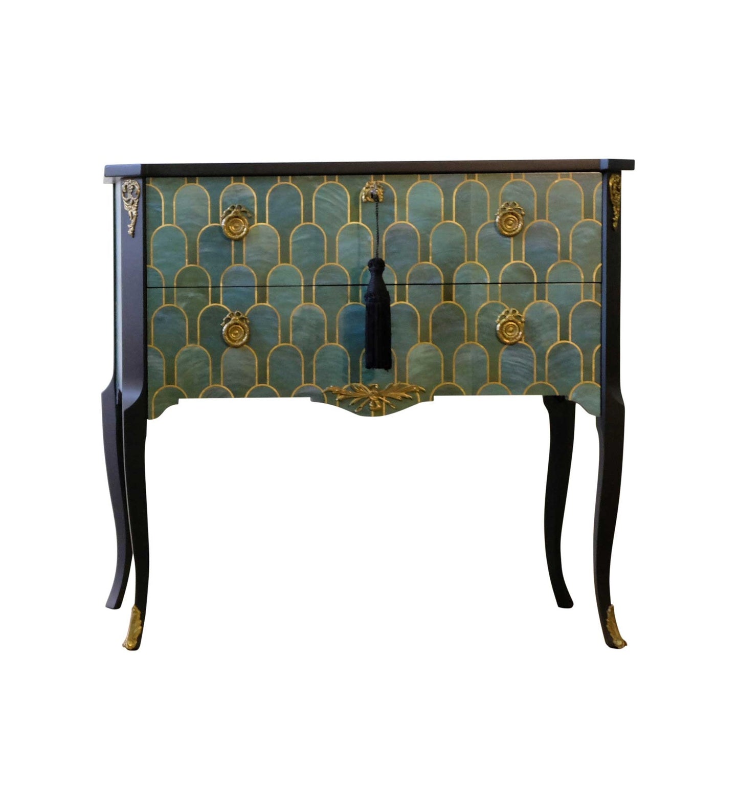 صندوق كلاسيكي على طراز جوستافيان لويس الخامس عشر (فردي)