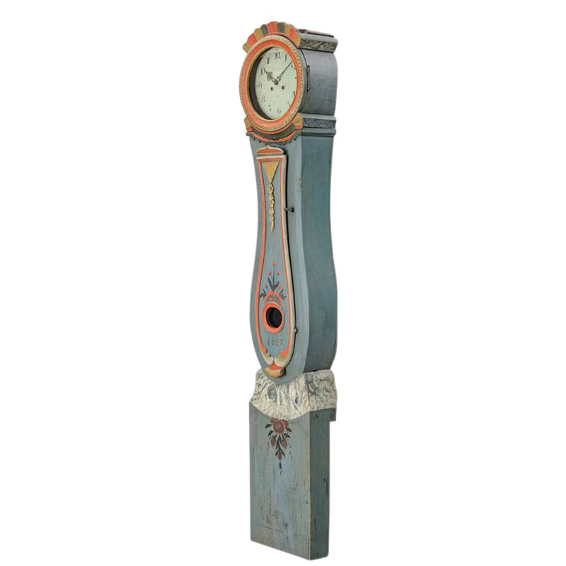 Mora Clock 04