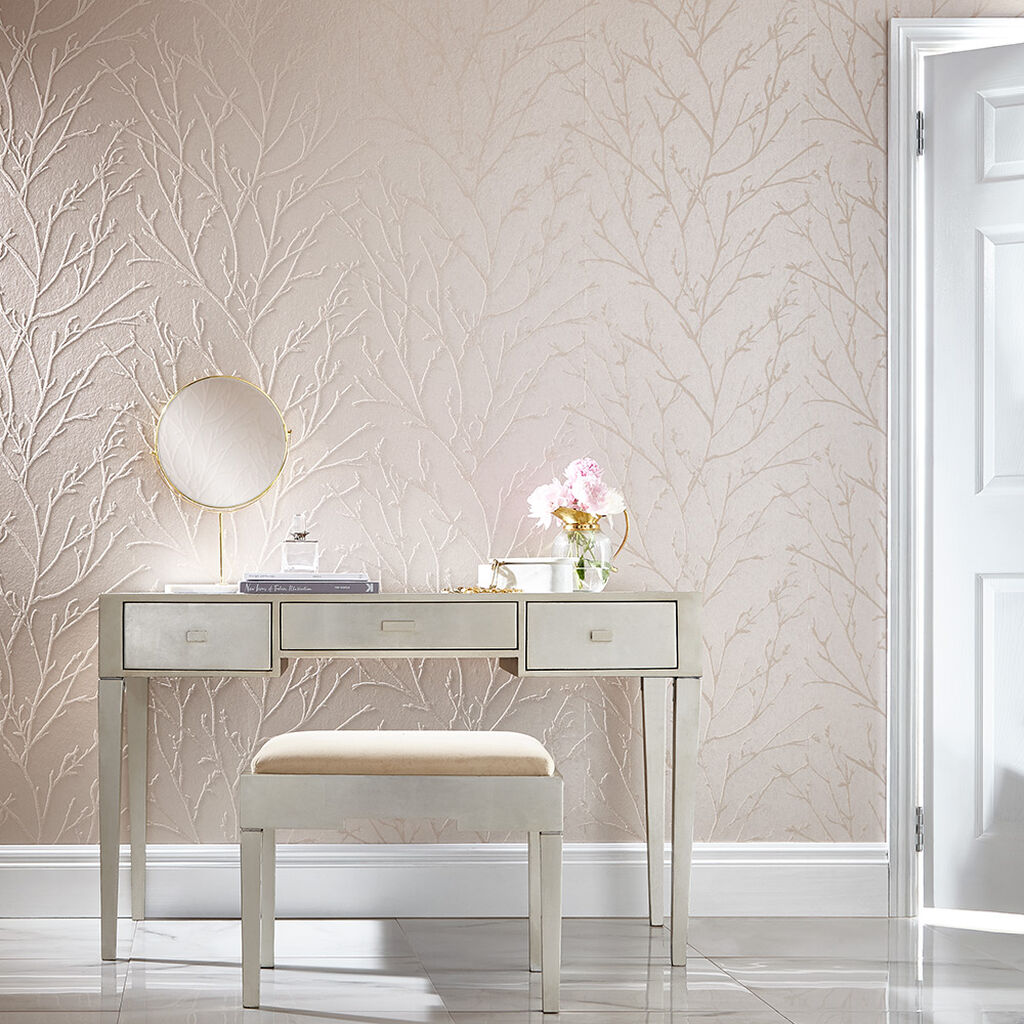 105164 - Woodland Wallpaper - Spring - Graham & Brown