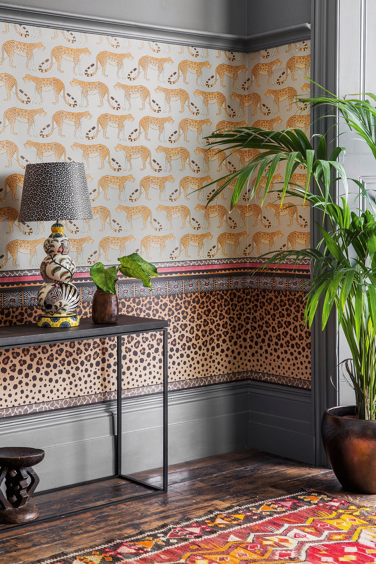 Zulu Border Wallpaper - Brown - Cole & Son