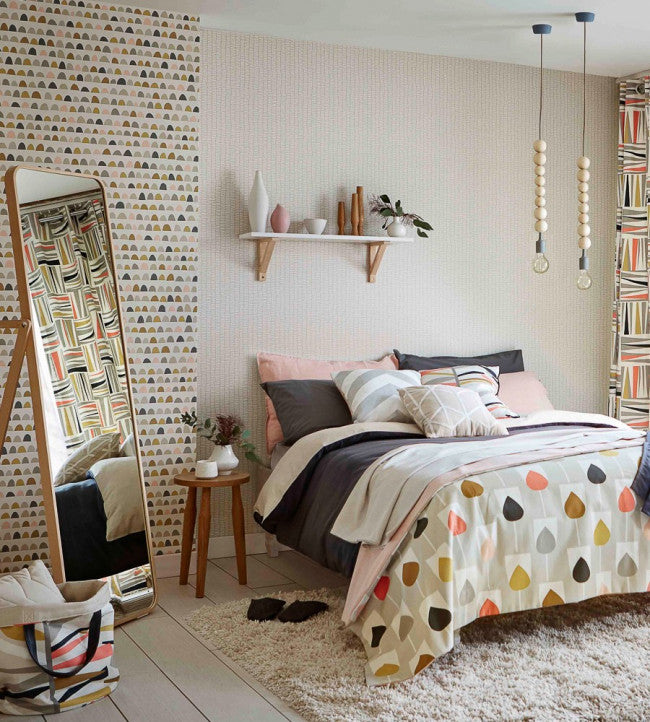 Priya Room Wallpaper - Blush / Honey / Linen