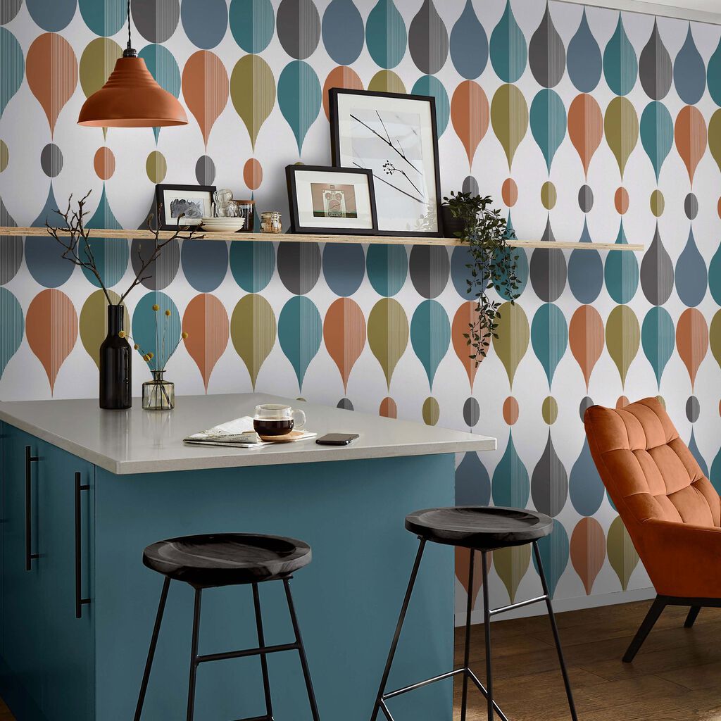 118045 - Coronation Craze Wallpaper - Carnival - Graham & Brown