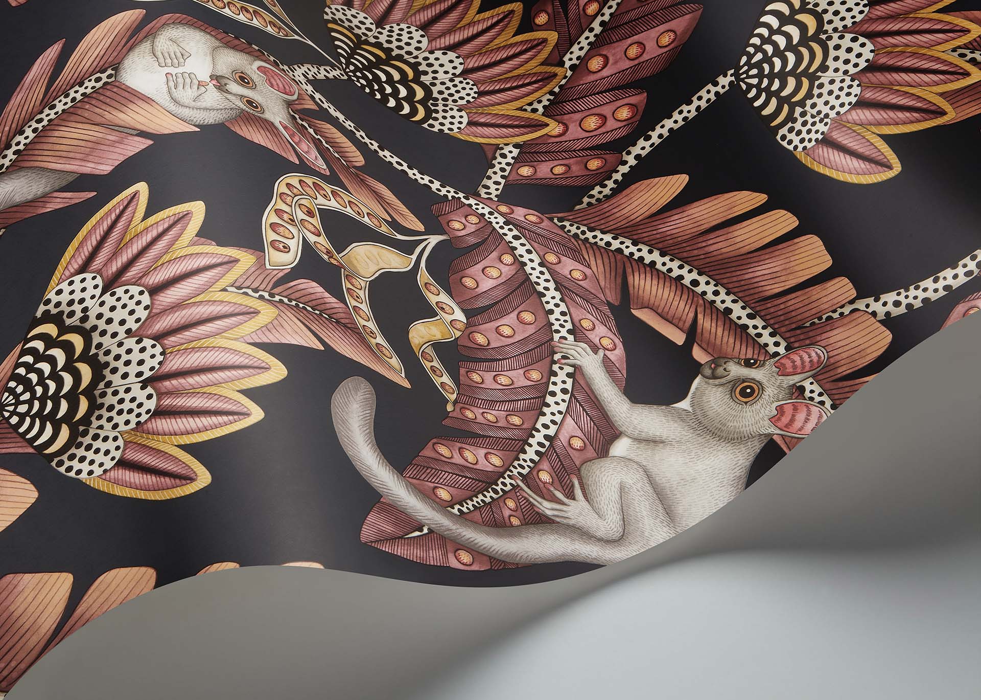 Bush Baby Wallpaper - Pink - Cole & Son