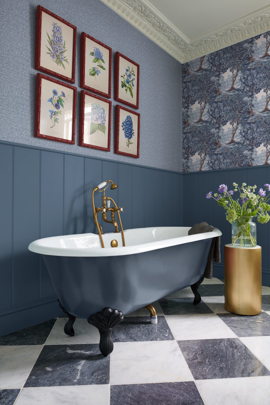 127906 - Albion Texture Wallpaper - Blue - Graham & Brown