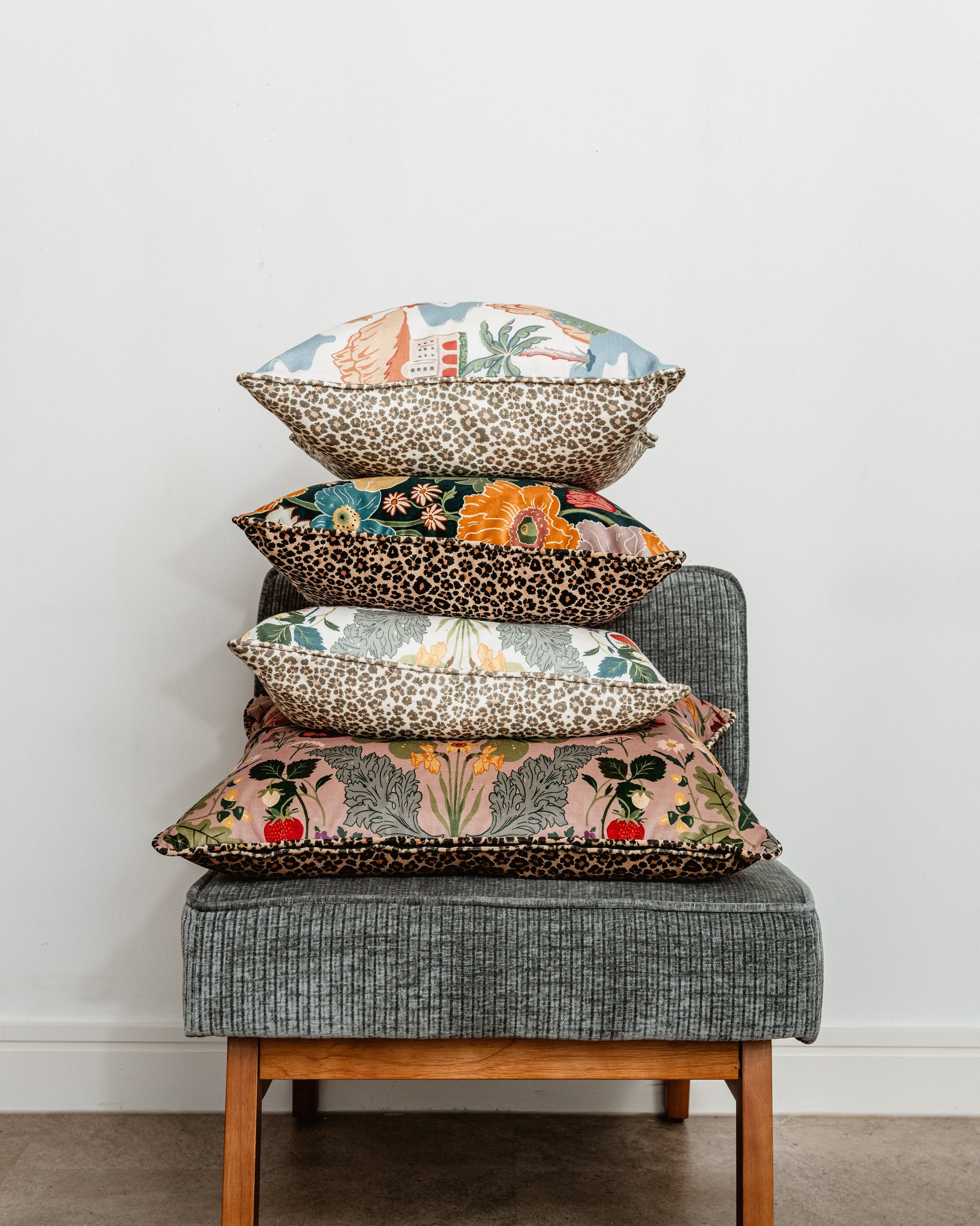 Admiral Puce Cushion with Large Velvet - Green - Wear The Walls