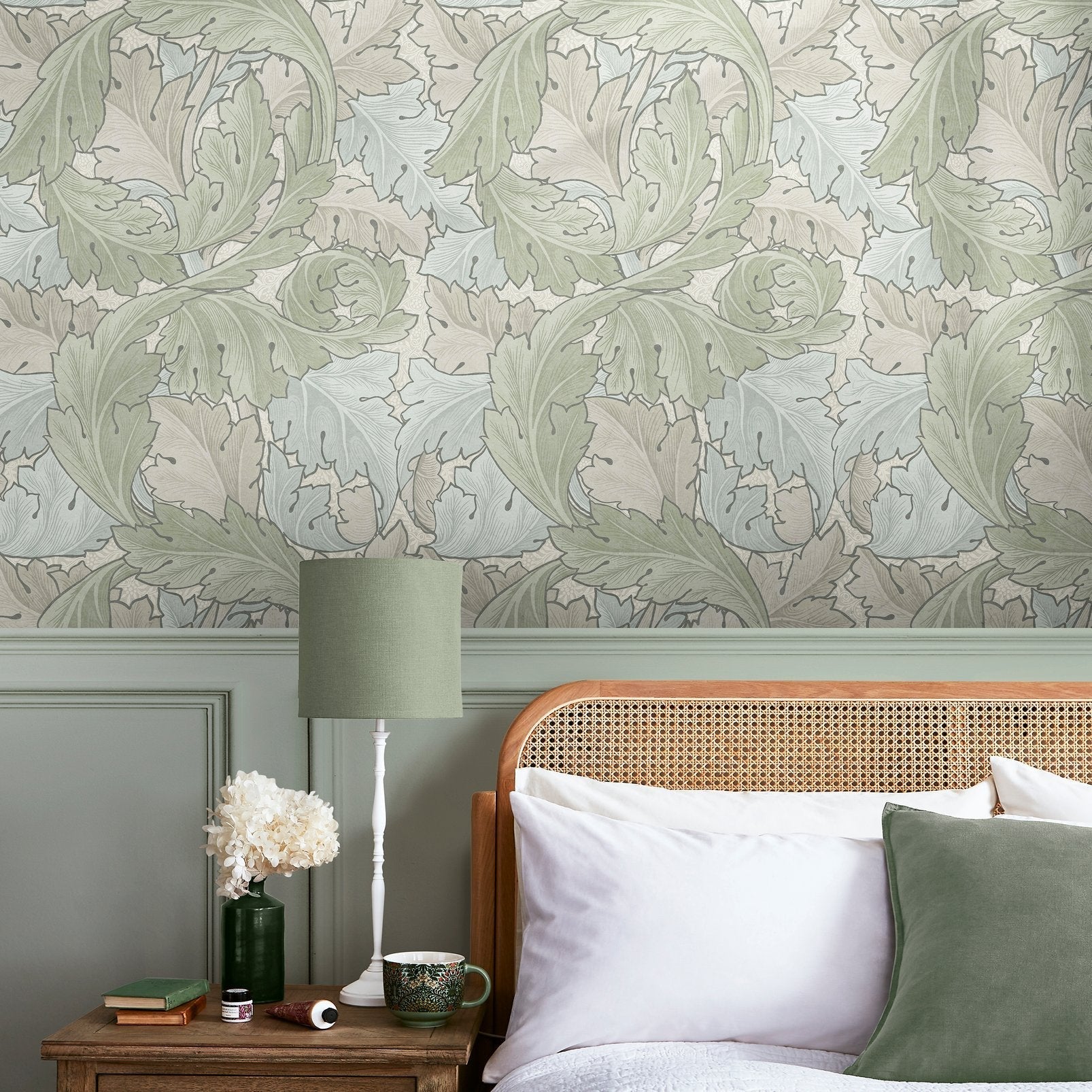 Acanthus Wallpaper - Sage & Duck Egg - 124228 - William Morris AH