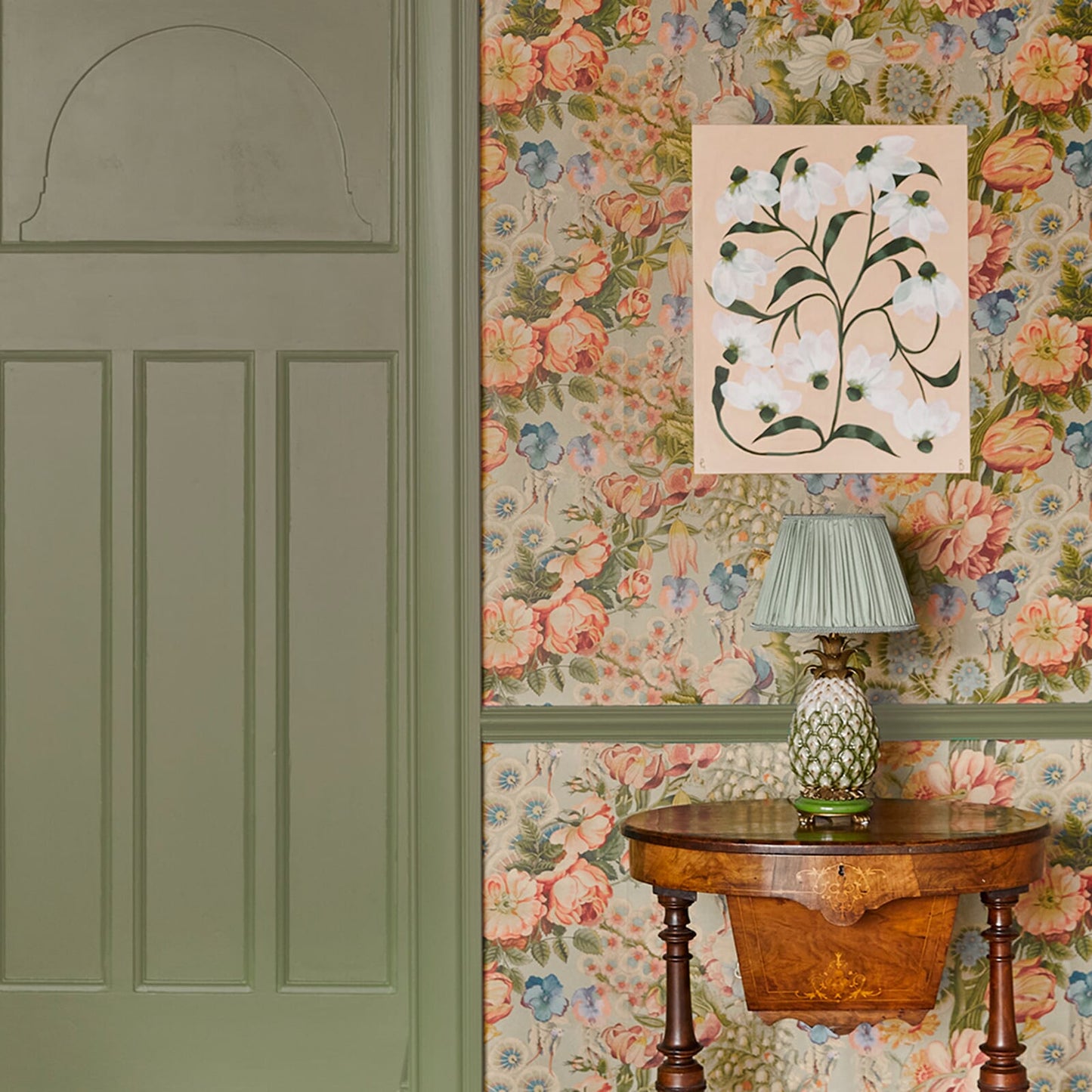 Amatoria Wallpaper - Apple - House of Hackney