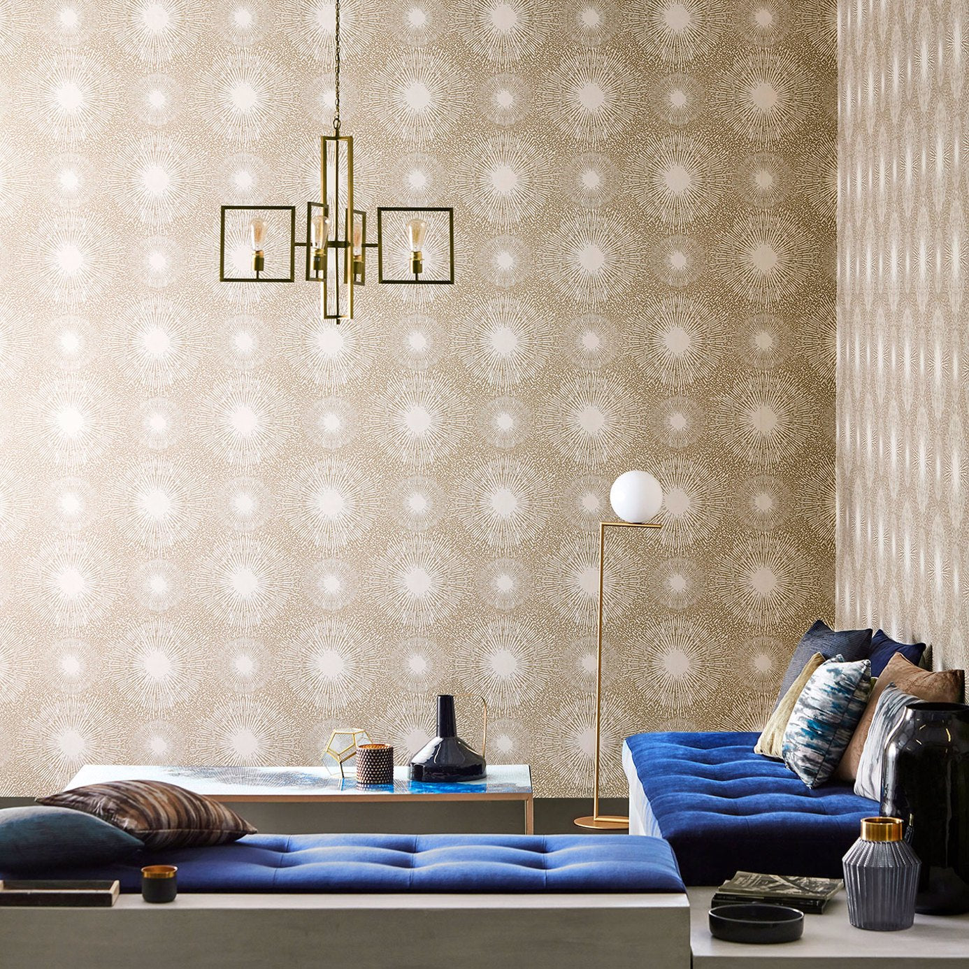 Anthology Perlite Wallpaper - Opal / Gold Mineral - EVIW112071 - Harlequin